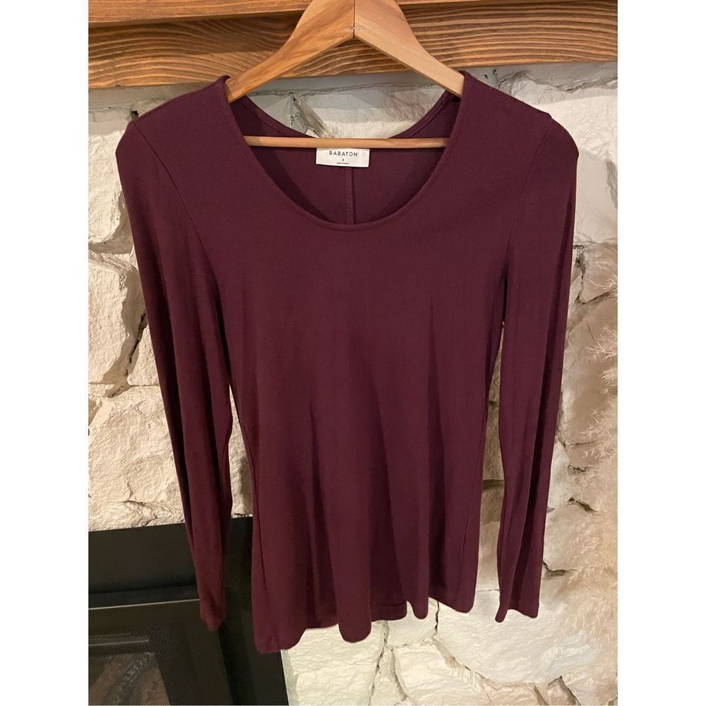 Babaton maroon ribbed scoop neck long sleeve tee‎ size S